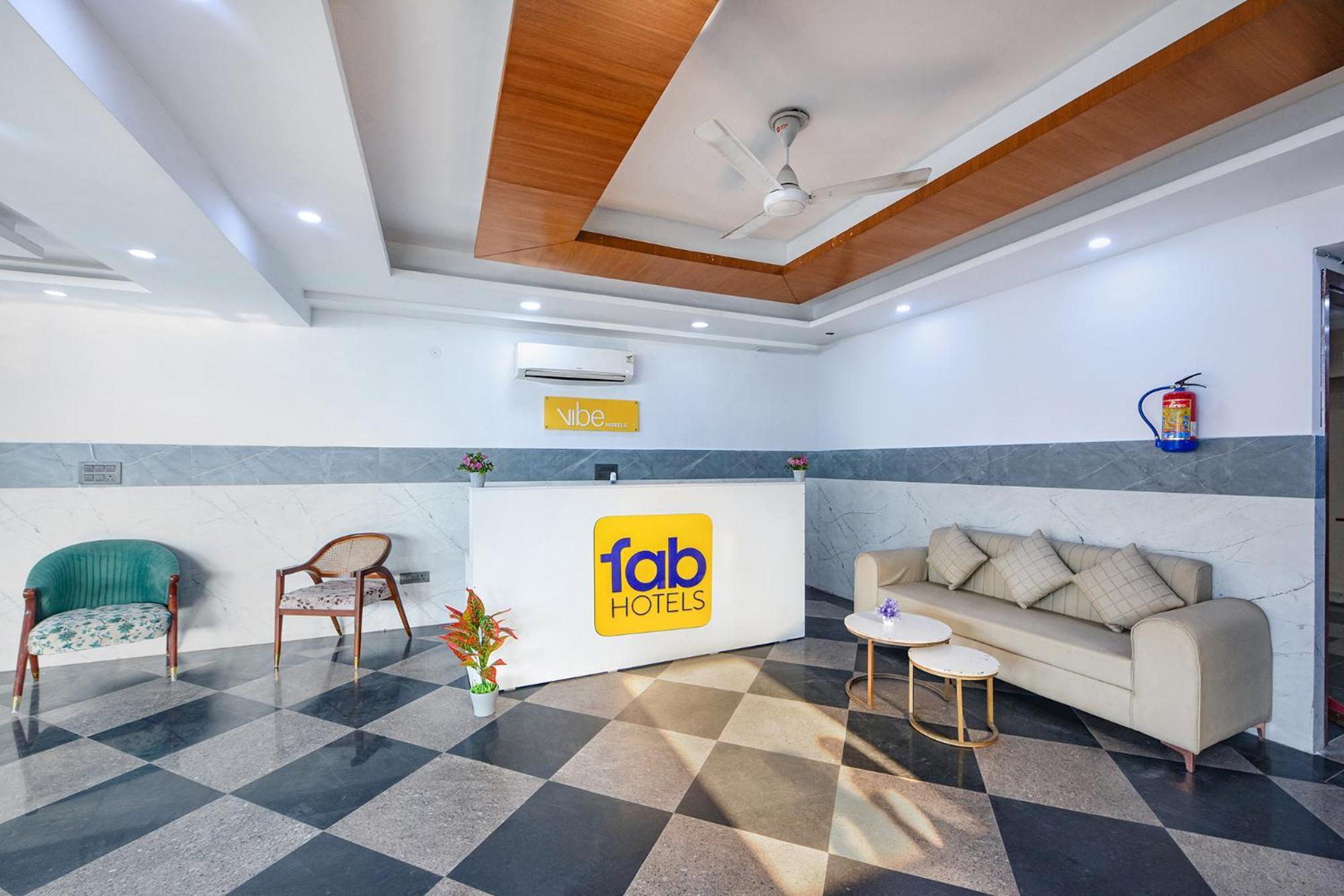 Fabhotel Vibe Noida Ngoại thất bức ảnh