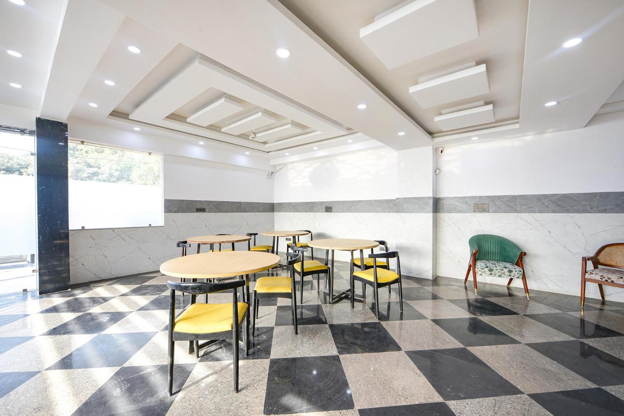 Fabhotel Vibe Noida Ngoại thất bức ảnh
