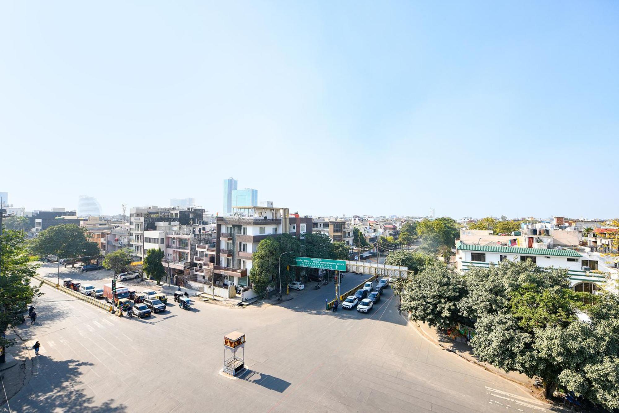 Fabhotel Vibe Noida Ngoại thất bức ảnh